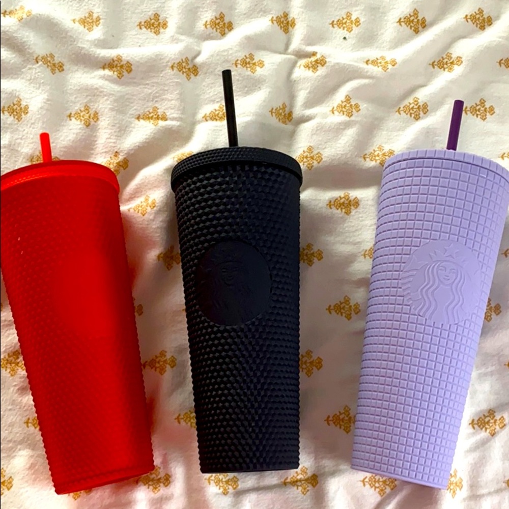 Starbucks Valentine’s tumblers